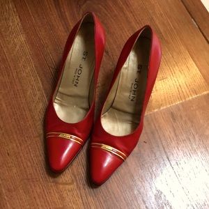 PRICE DROP! pointed toe red heel shoes